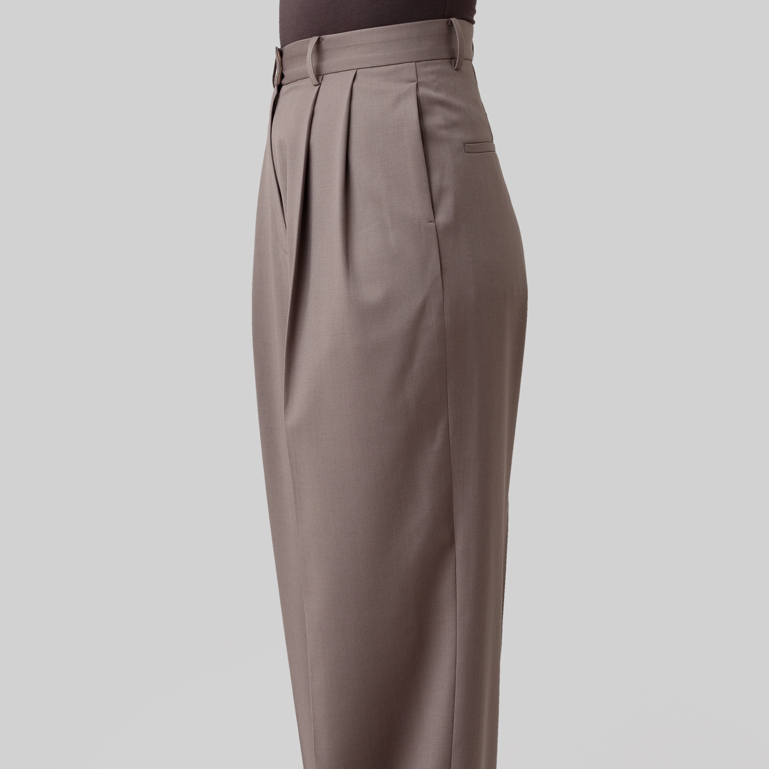 'slacks' beige