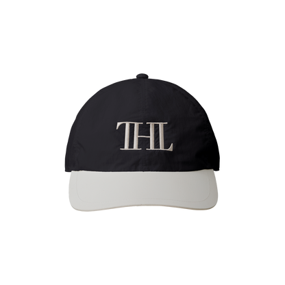 soft 'cap' black/white