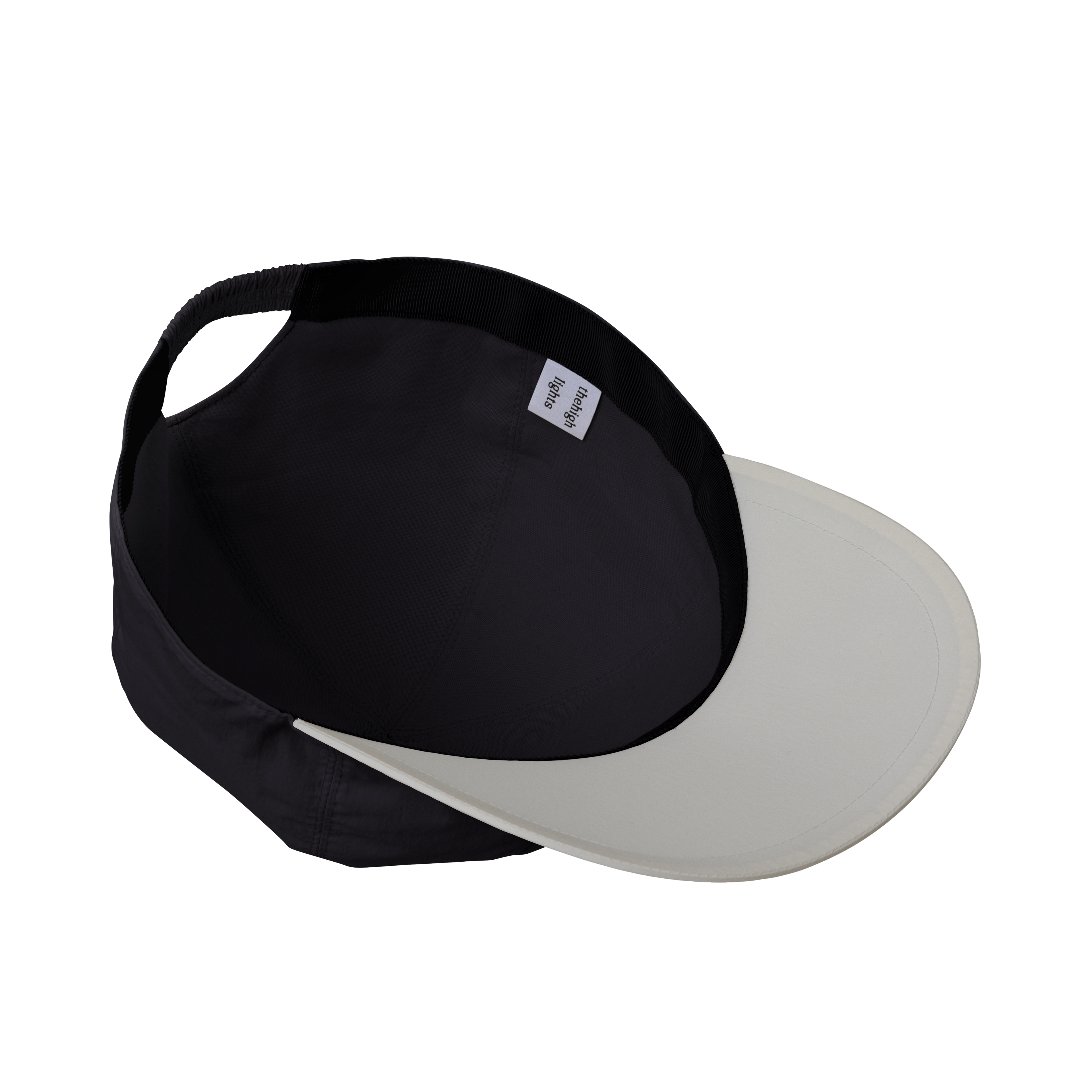 soft 'cap' black/white