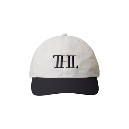 soft 'cap' white/black