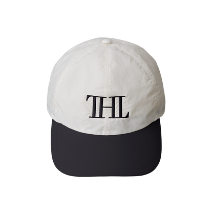 soft 'cap' white/black