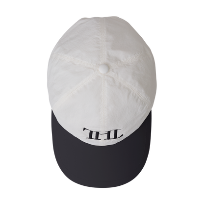 soft 'cap' white/black
