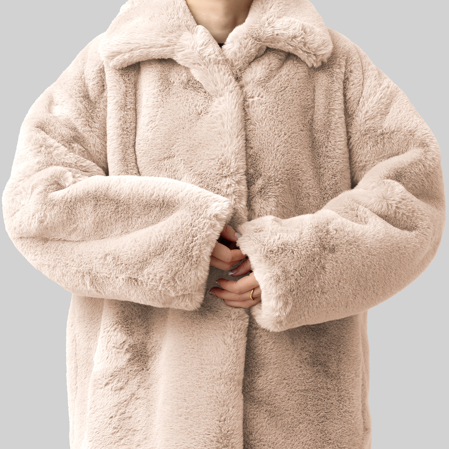 eco-fur 'long coat' ivory