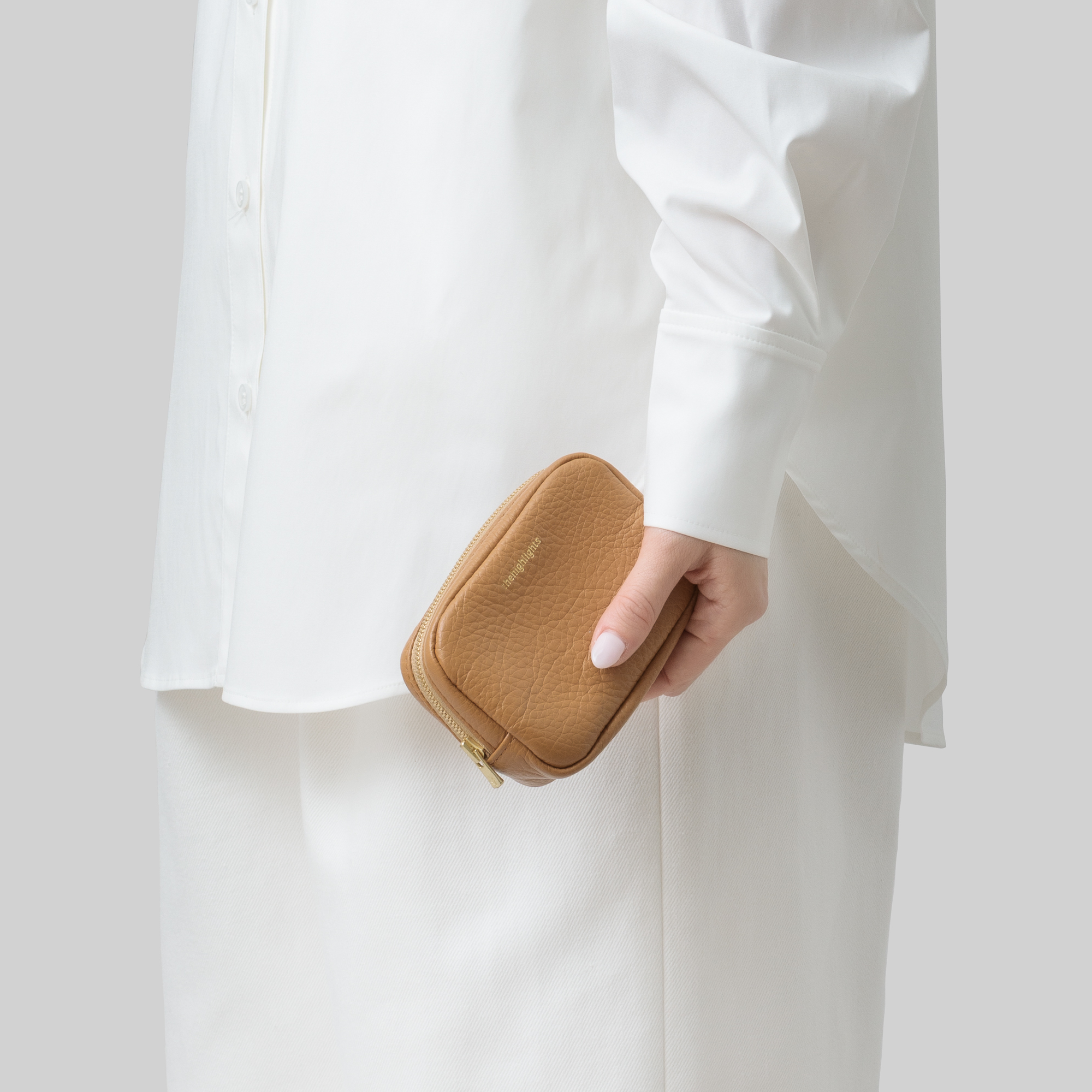 mini 'pouch' apricot