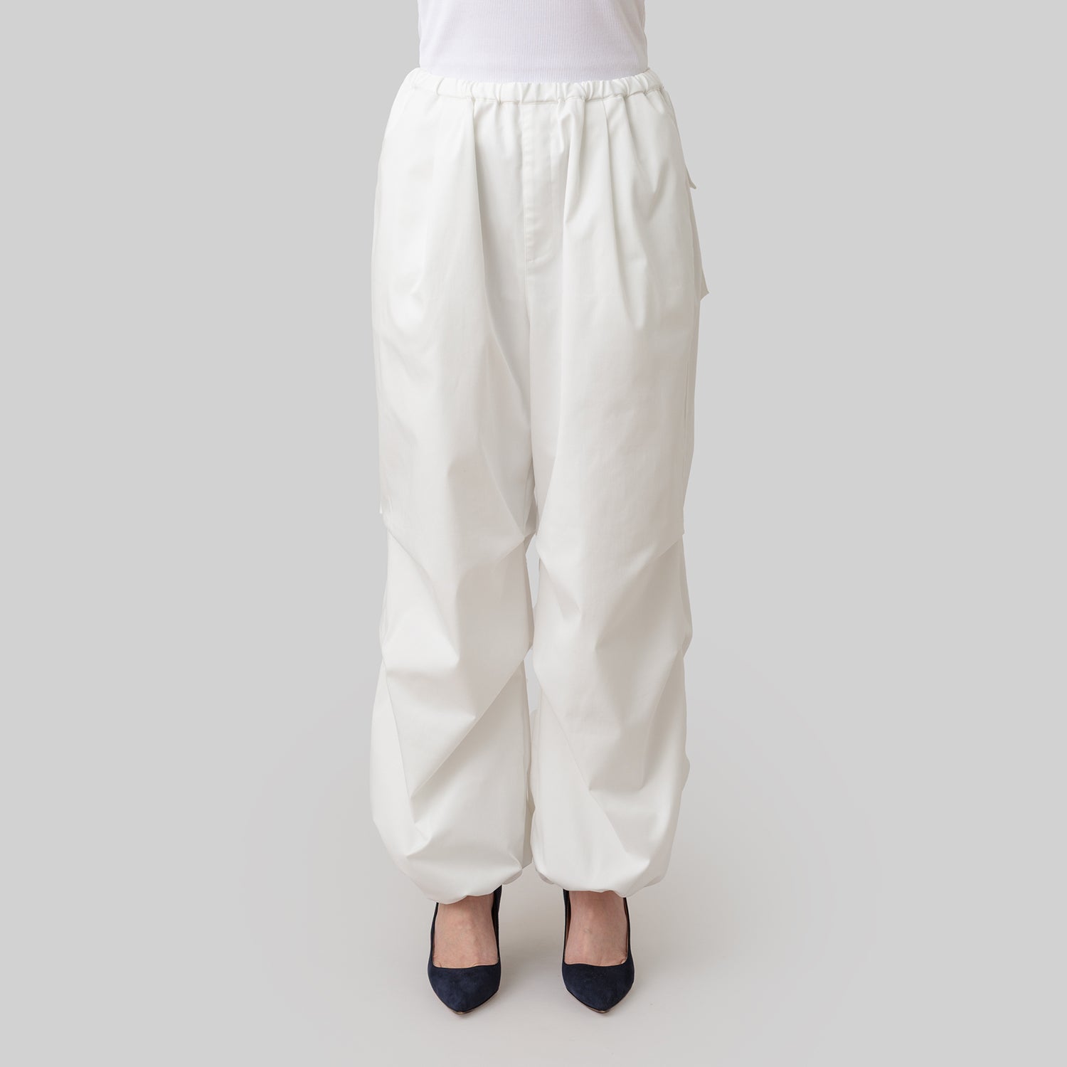 'parachute' low white