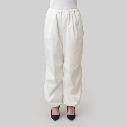 'parachute' low white