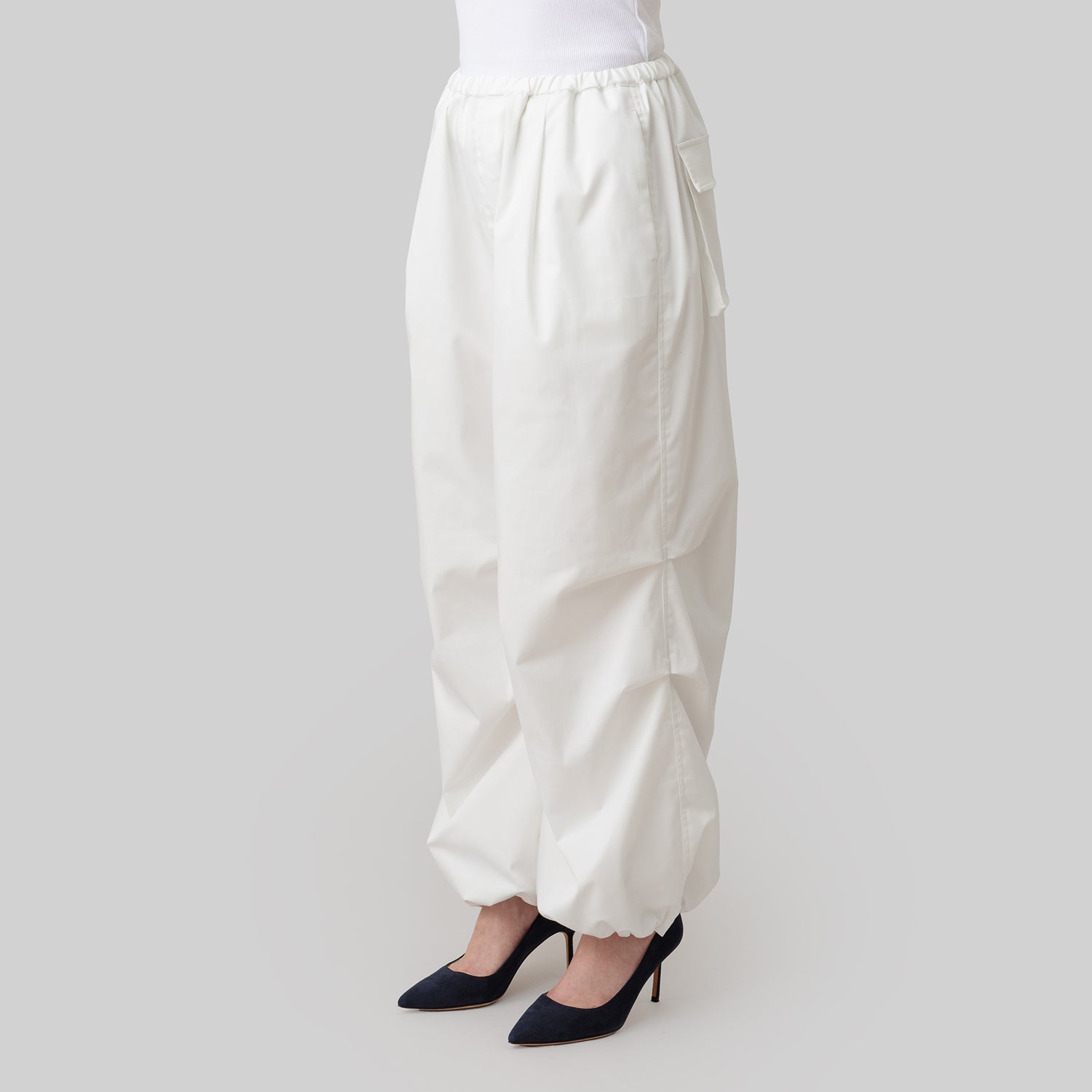 'parachute' low white