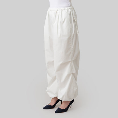 'parachute' low white